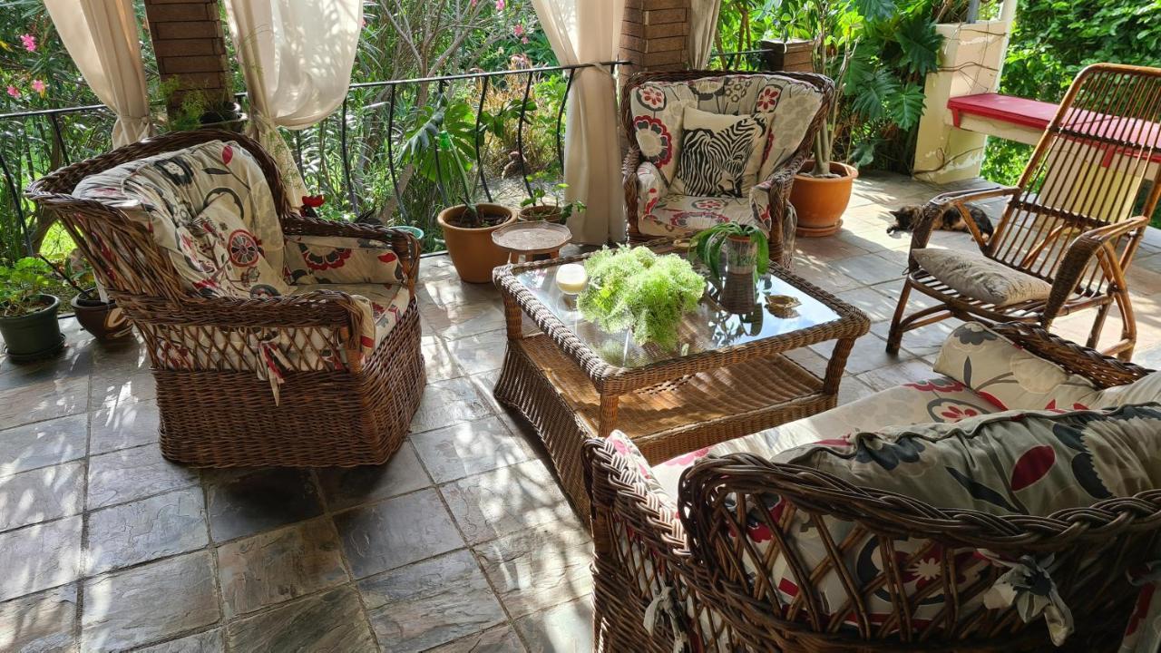 Comfy Home-Tropical Garden & 5 Min Walk To Beach Tamarin Exteriér fotografie